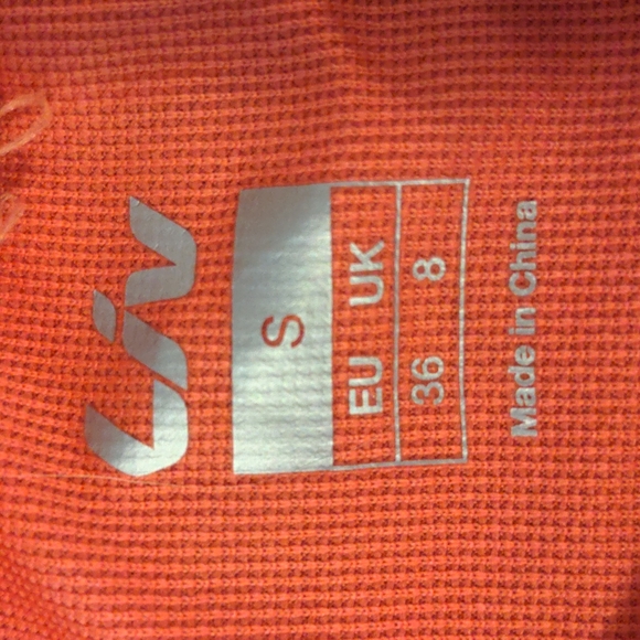 Liv TransTextura Biking Shirt - NWT - Coral and Black - Women's Small - Picture 8 of 8